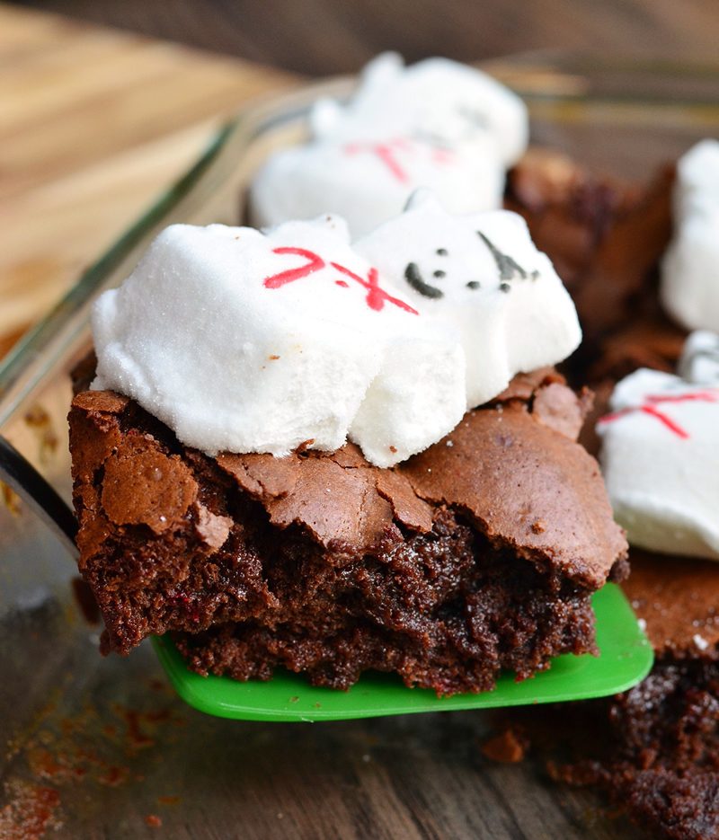 Gooey Peppermint Marshmallow Brownies