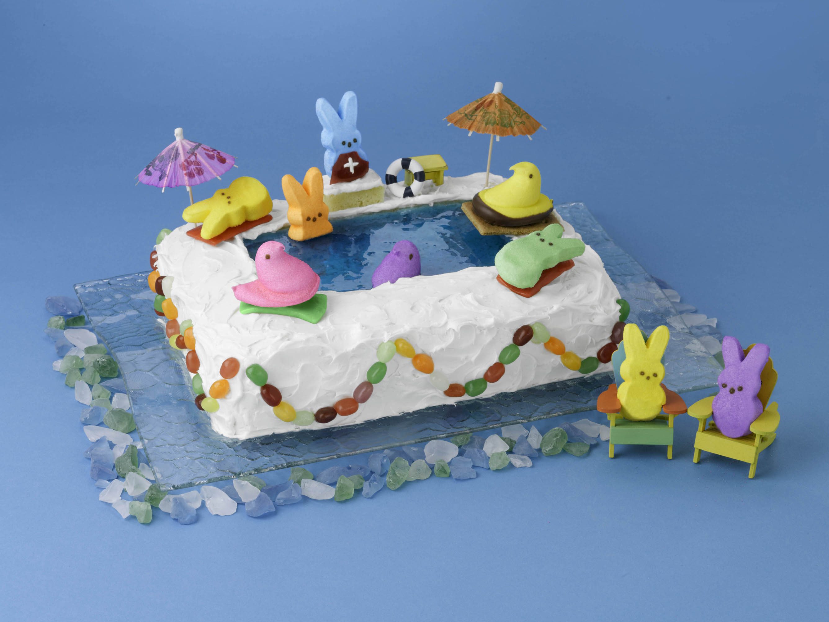 pass the peas, please: pool party cake